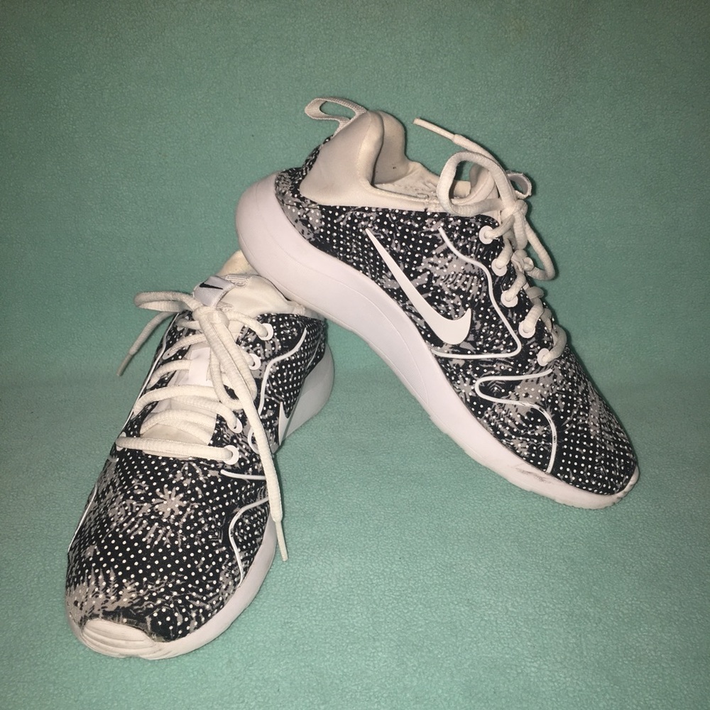 Nike Women’s Sneakers